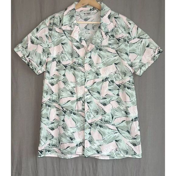 Stranger Things Netflix Hopper Vacation Costume Shirt Adult Size Medium Spirit - Picture 7 of 11